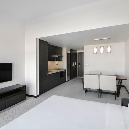 Hyatt Place Dubai Jumeirah Esterno foto